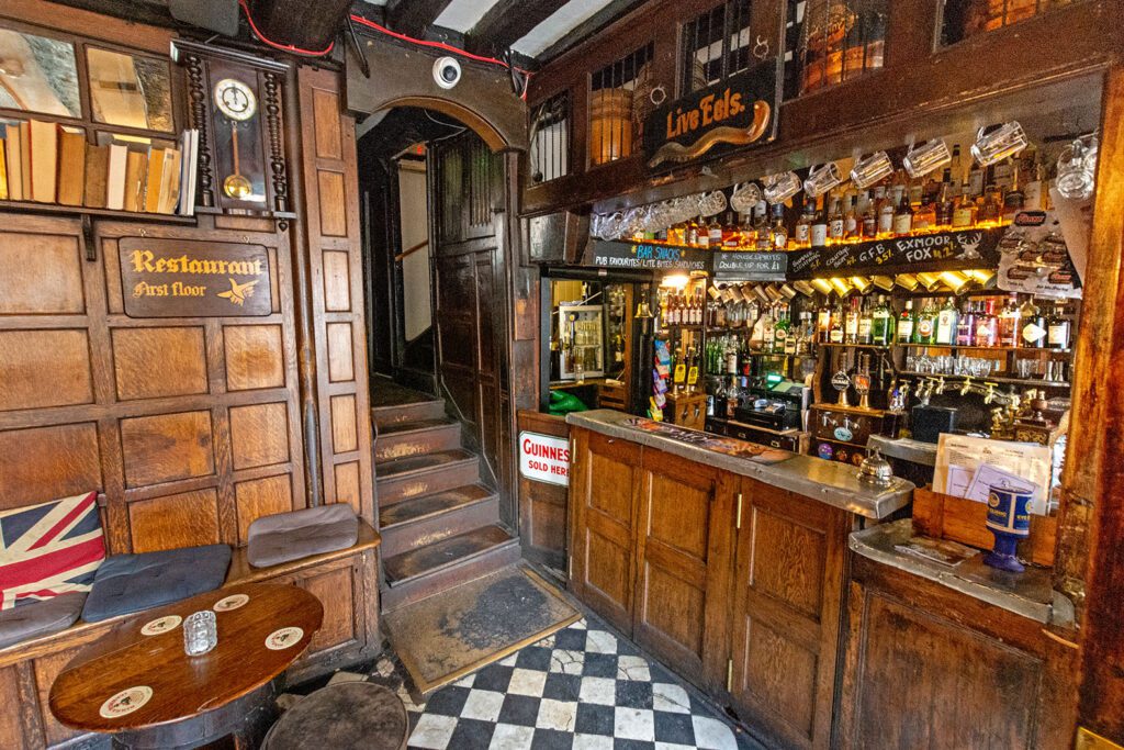 Haunch of Venison, Salisbury - Pub Gallery